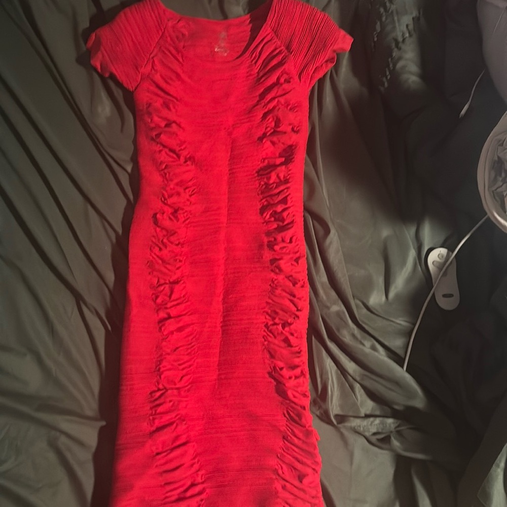 Red dress size small brand aura
